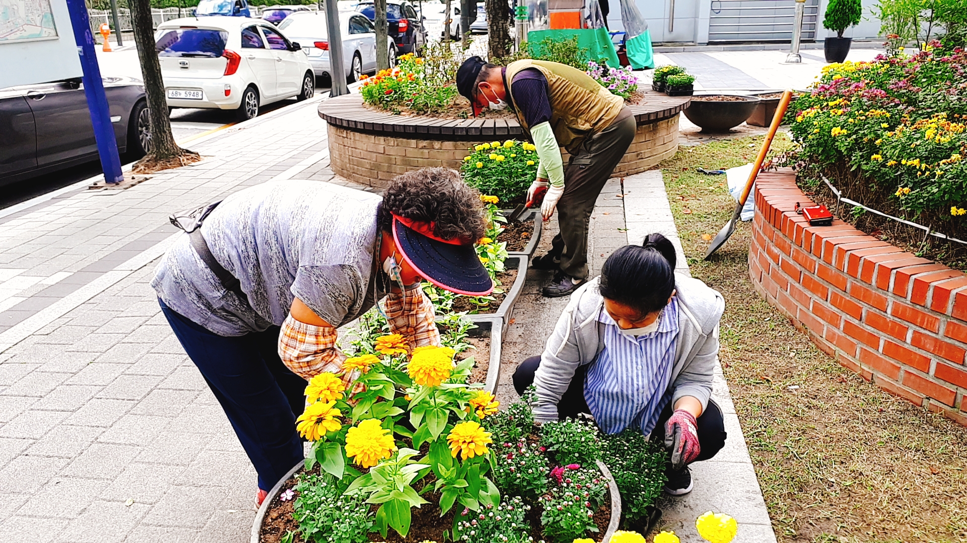 안산시 초지동, 가을향기 담아 청사 새단장