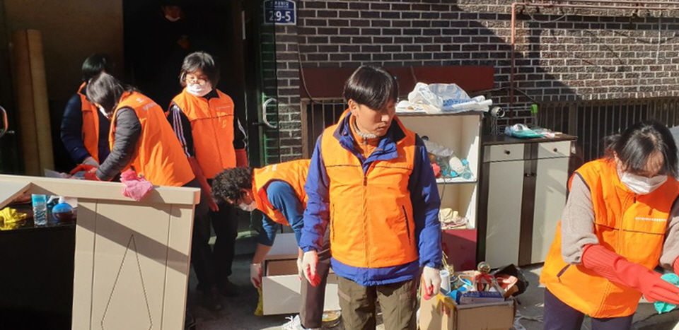 본오3동 지역사회보장협의체, 시각장애인 독거노인에 ‘사랑의 러브하우스’선물