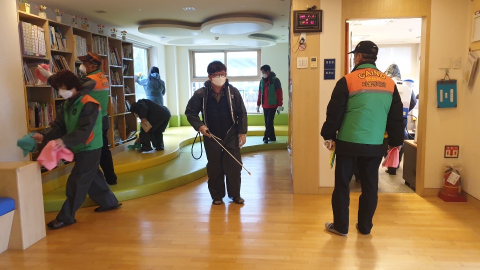 안산시, 방역강화조치 무기한 연장…고위험 시설엔 ‘QR코드’ 의무화