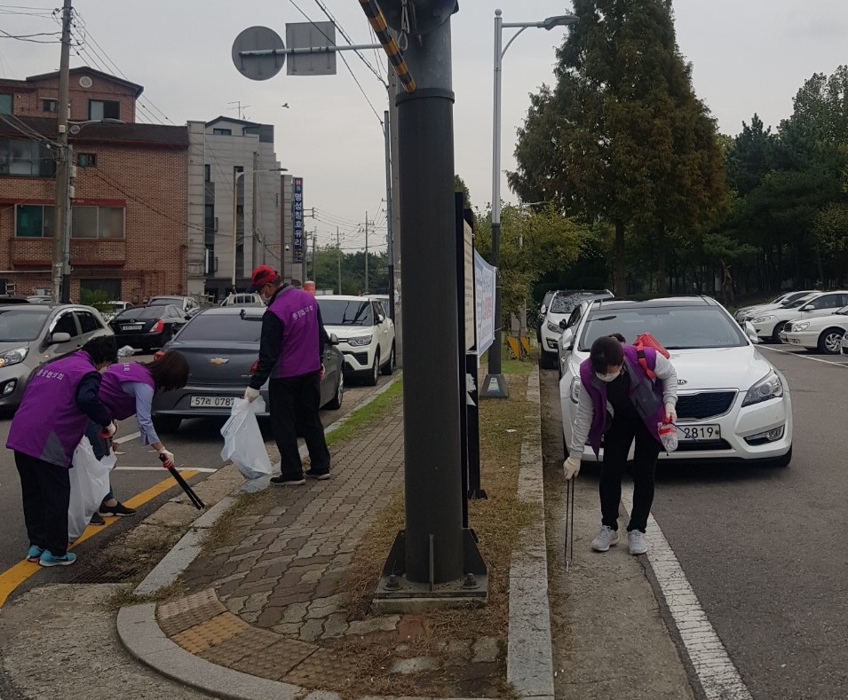 안산시 이동, 환경정화활동 및 코로나19 방역 홍보