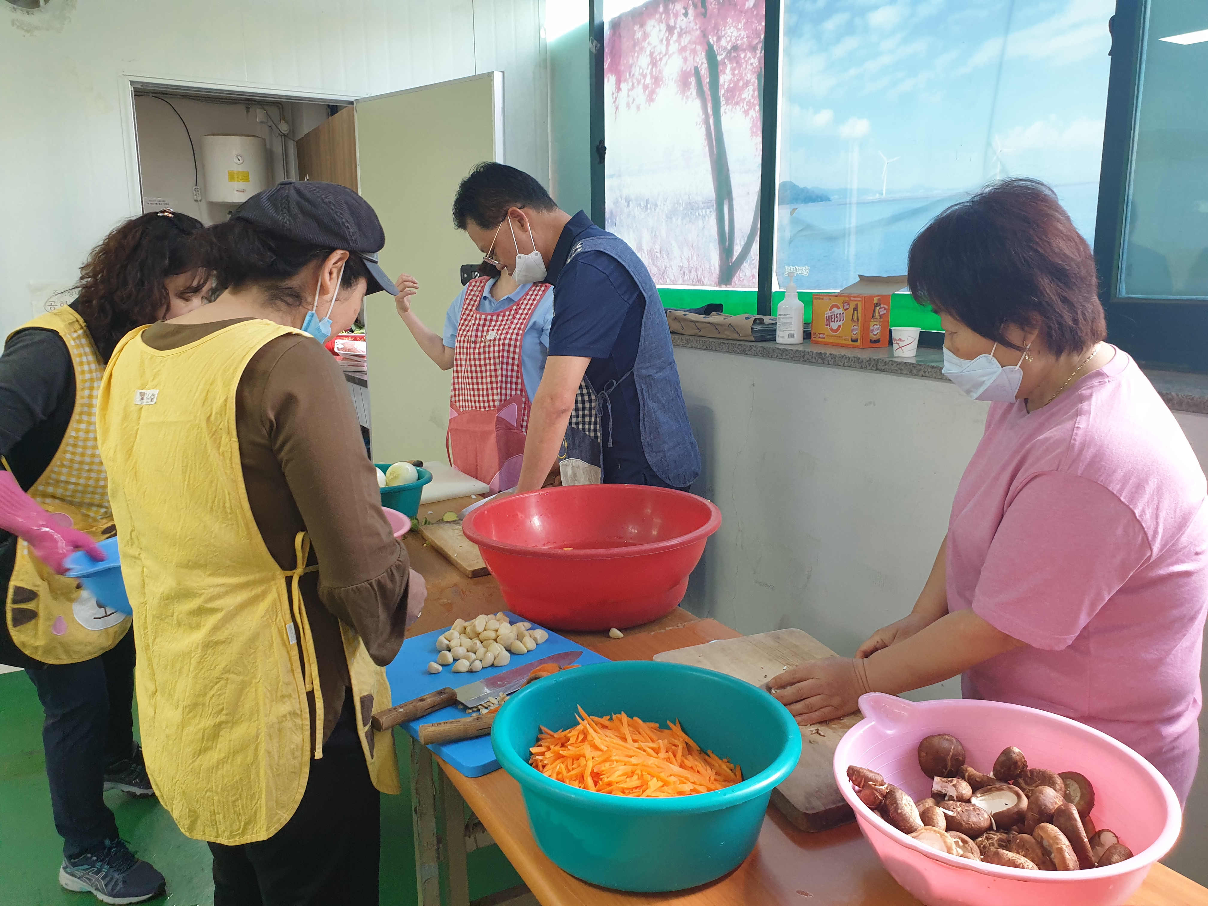 안산시 사이동지역사회보장협의체, 사랑의 죽 나눔 봉사