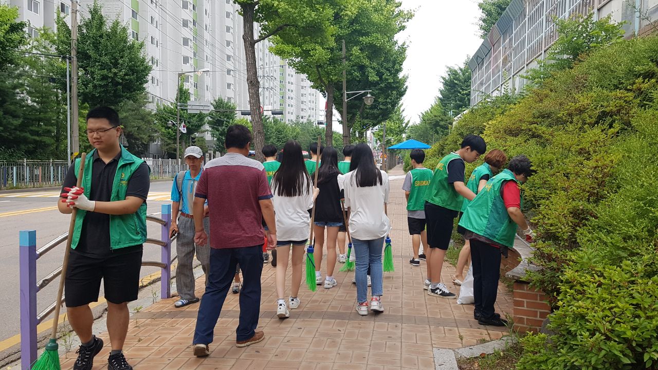 백운동 새마을 청소년봉사단 환경정비 활동 추진