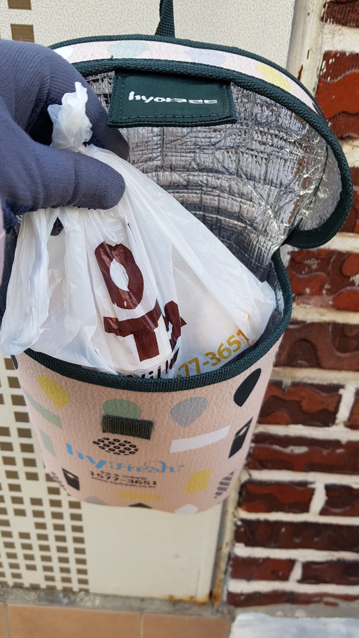 선부2동 지역사회보장협의체, 독거어르신 가구에 야쿠르트 지원