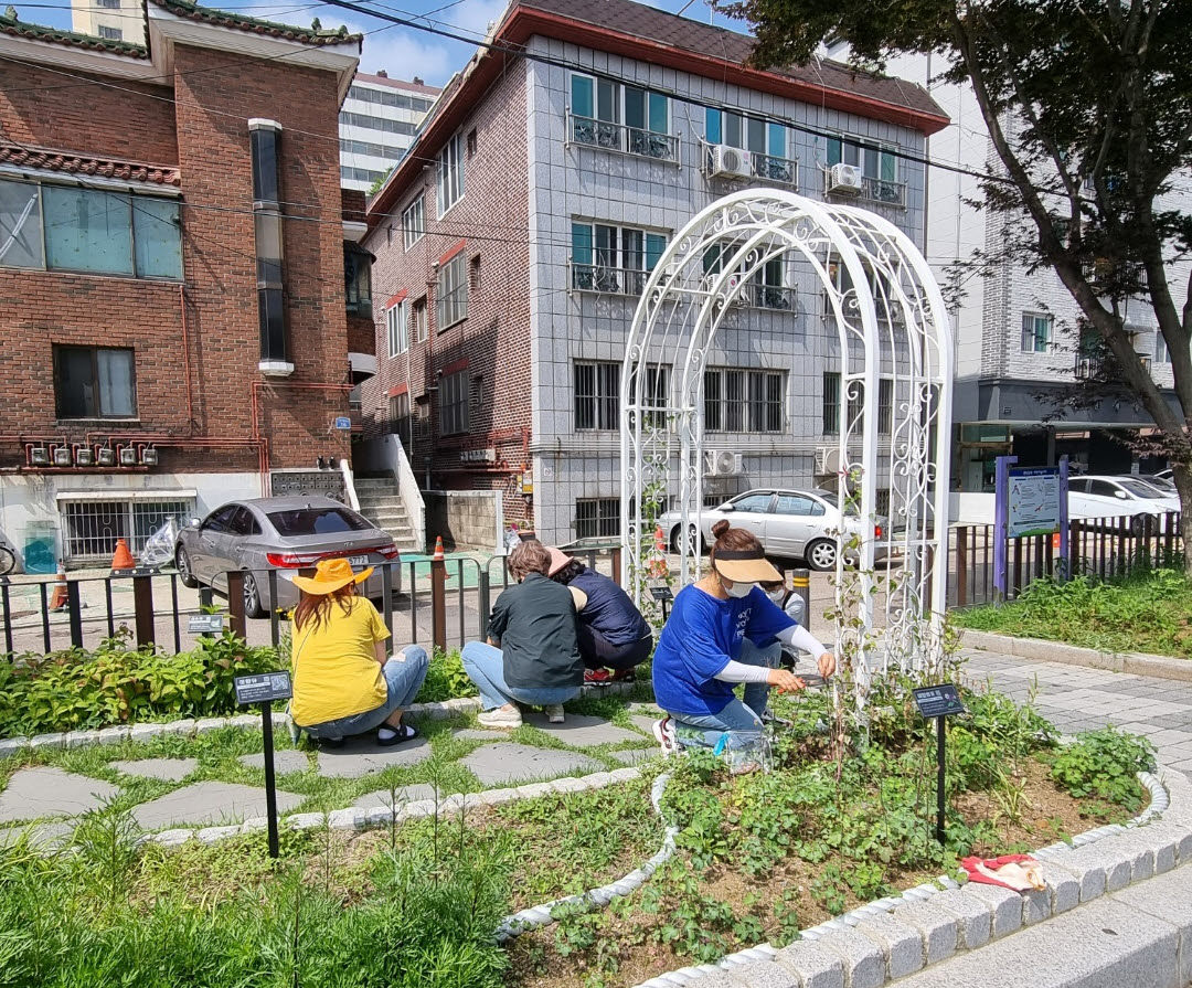 “꽃밭 가득한 월피동으로 오세요~!”