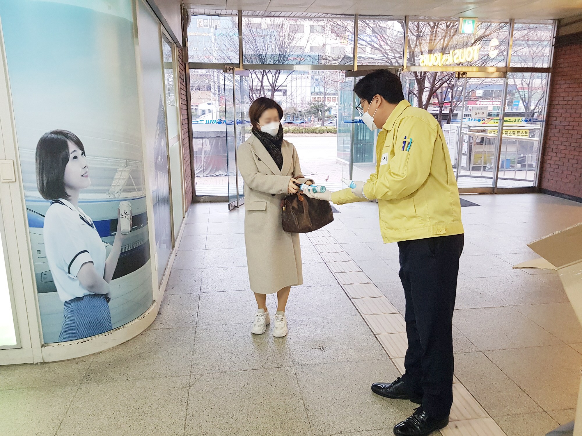 안산시, 시민 ‘셀프백신’적극 지원…손소독제·거품비누 배부