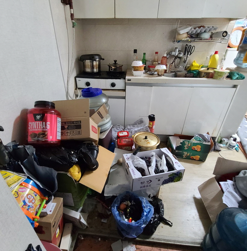 안산시 선부2동 통장협의회, 독거어르신 집안 대청소