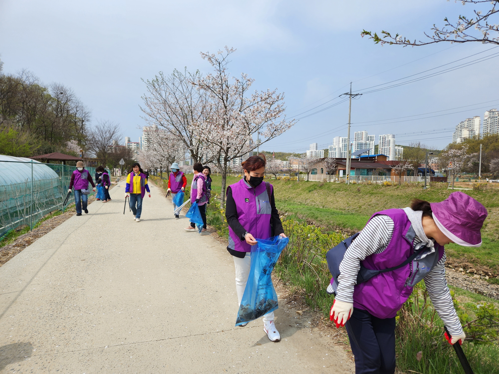 안산시 반월동, 새봄맞이 환경정화활동 전개