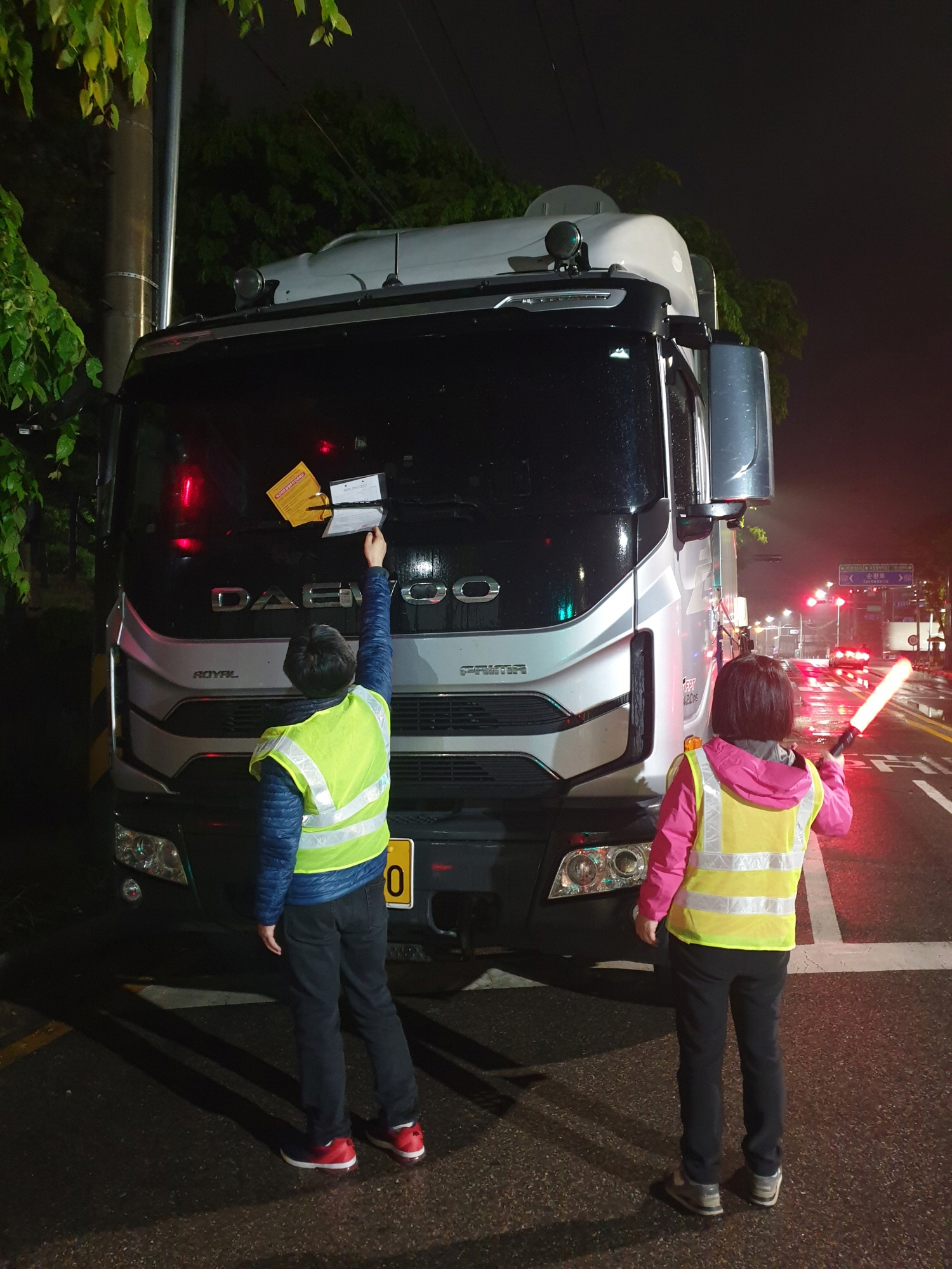 안산시, 화물차·전세버스 차고지 외‘밤샘 주차’집중단속 실시