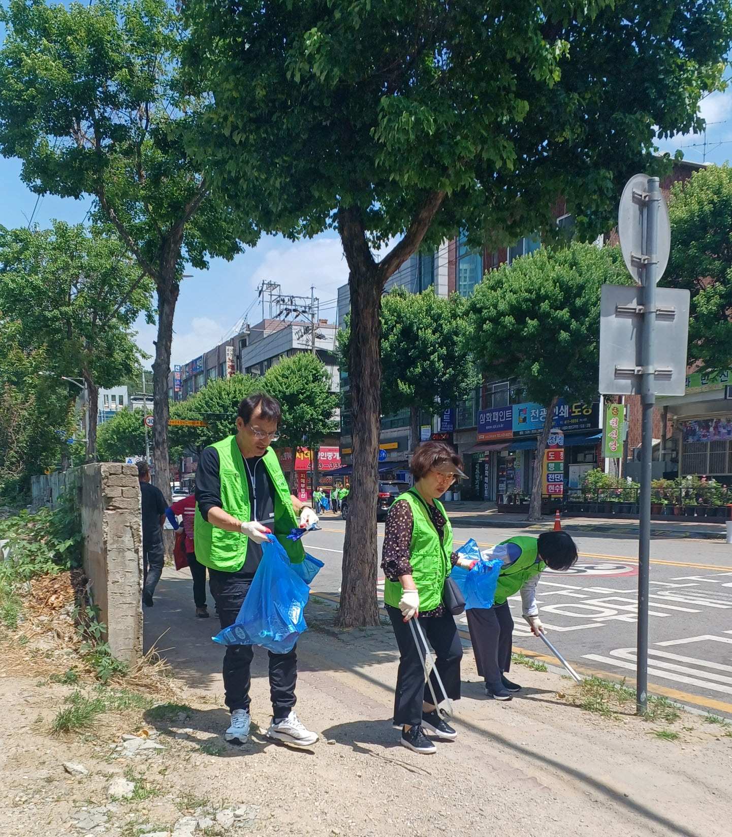 안산시 와동상인회, 환경정화 위해 의기투합