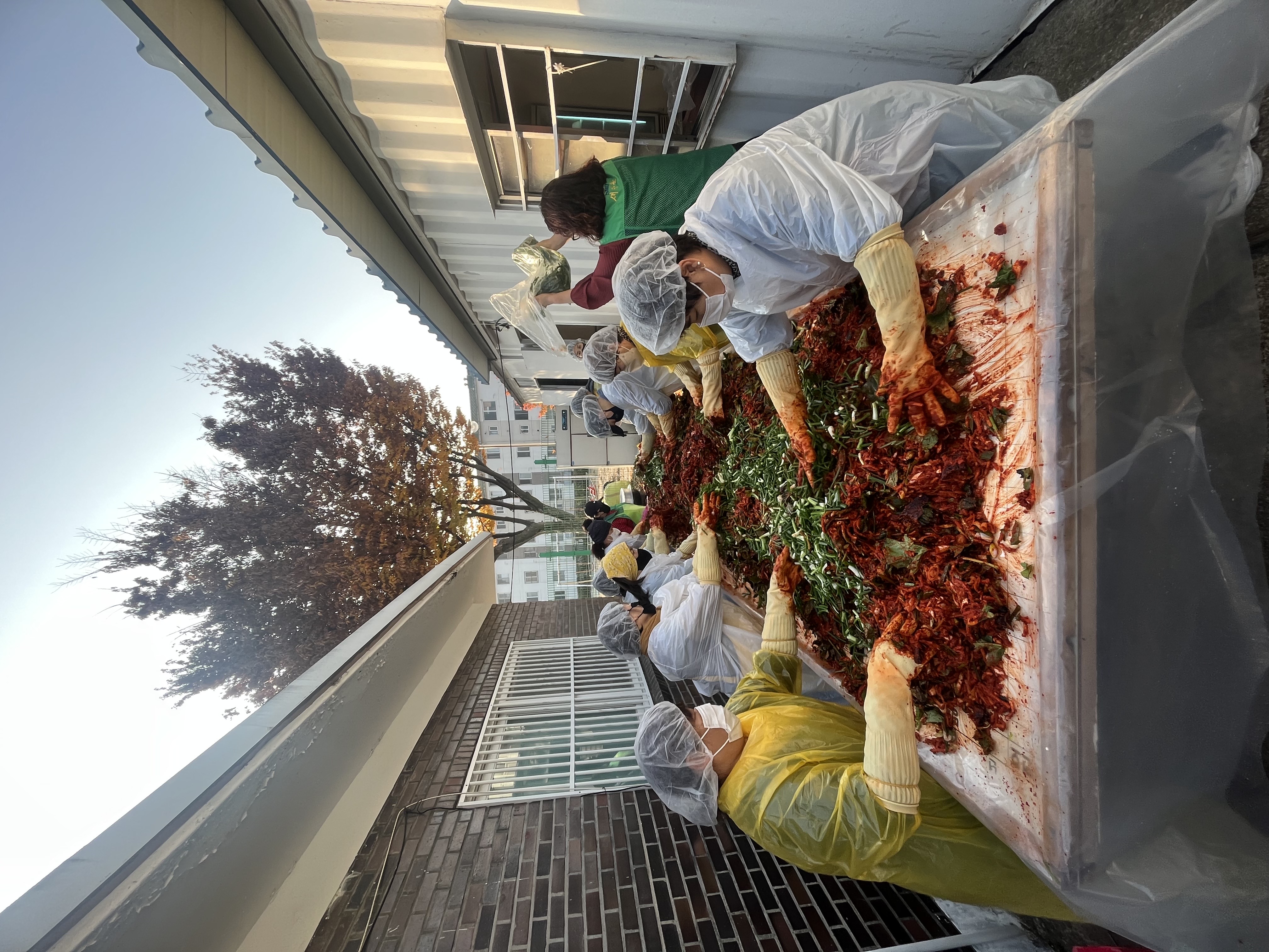 안산시 고잔동 새마을회, 김장 나눔 행사로 이웃 사랑 실천