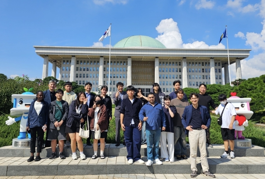 안산시, 다문화가정 청소년 대상 진로·직업 체험 국회 견학 실시