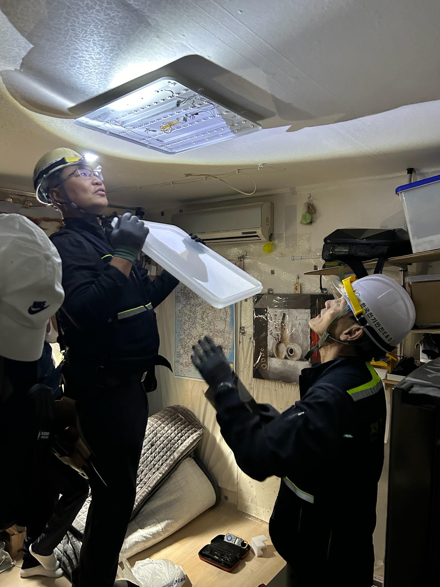 안산시 백운동, 취약계층 무료 전기안전점검 및 LED 전등 교체