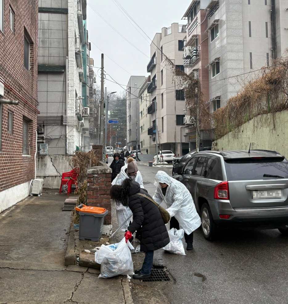 안산시 부곡동 통장협의회, 깨끗한 부곡동 위한 쓰담운동 실시