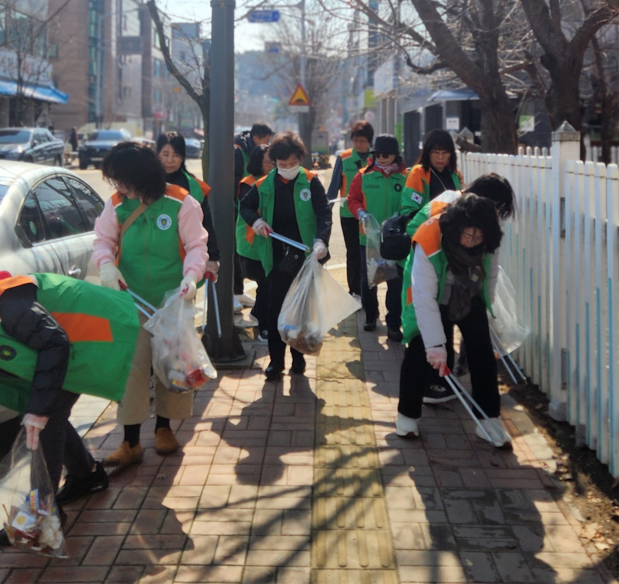안산시 자율방재단, 해양동에서 봄맞이 환경정화활동 추진