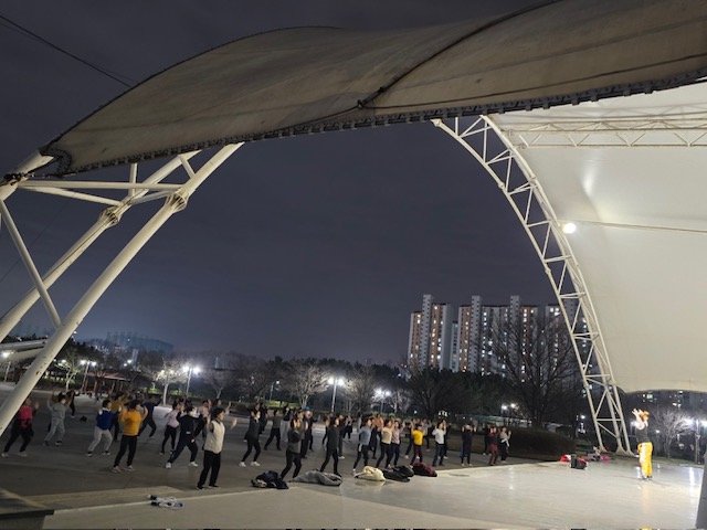 안산시,‘건강체육 야간운동교실’운영… 건강생활 습관 지원