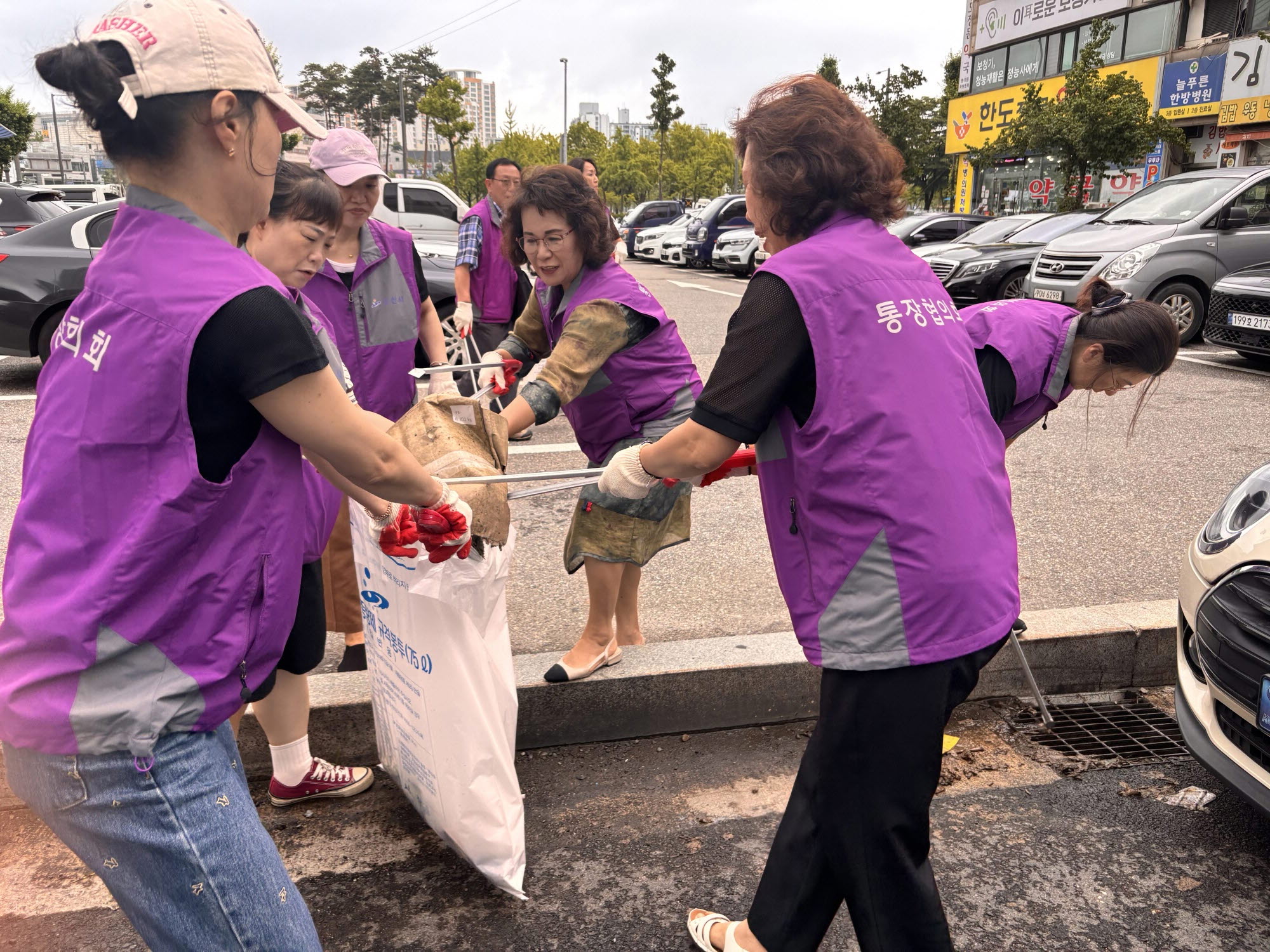 안산시 선부1동, 우기 대비 안산사랑 대청소 추진