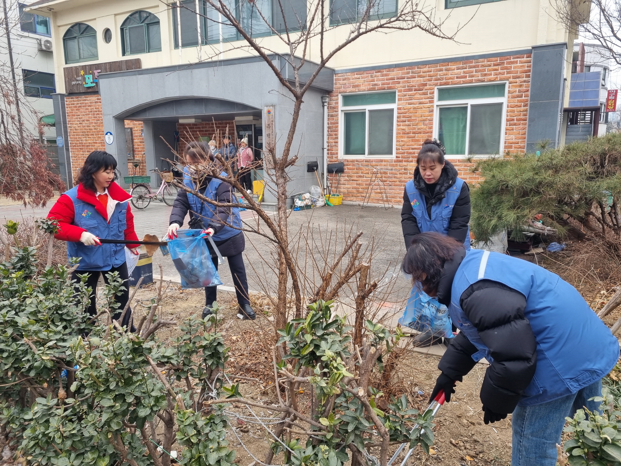 안산시 원곡동, 설 명절 앞두고 환경정화활동 추진