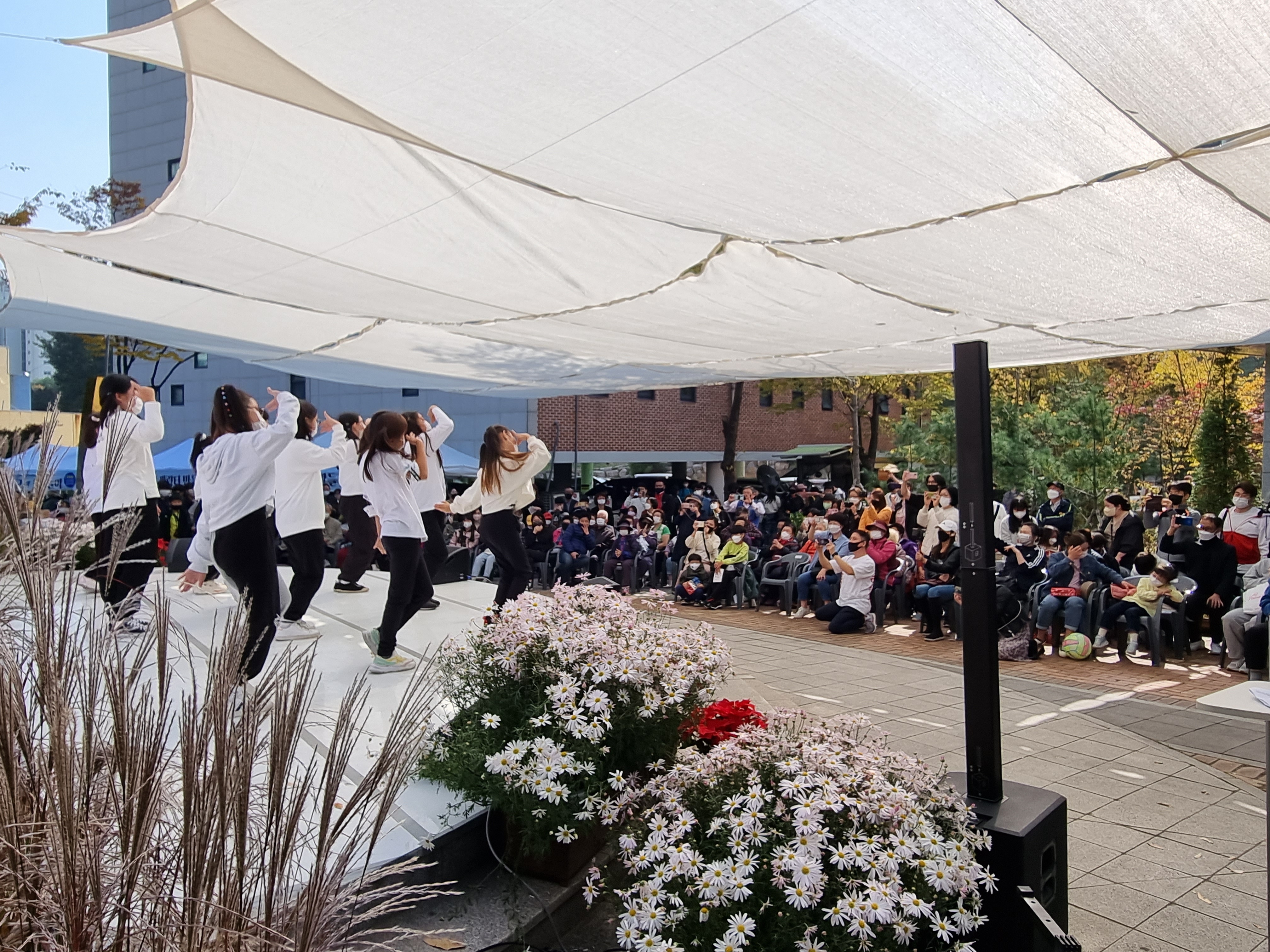 제3회 신길동 낭만정원축제, 주민 성원 속 성황리에 마무리