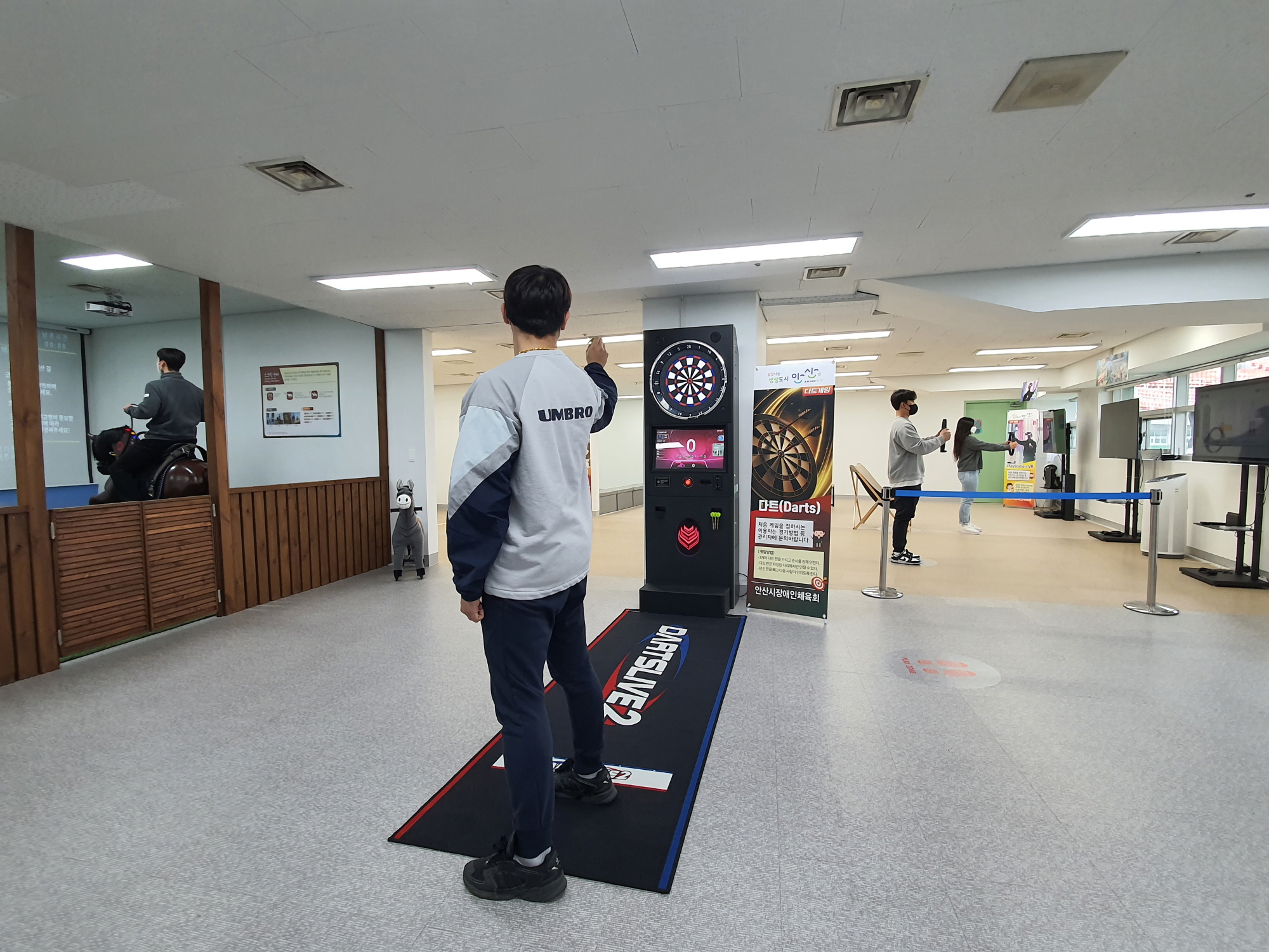 안산시 e-스포츠 경기장, 새 단장 마치고 확대 개관