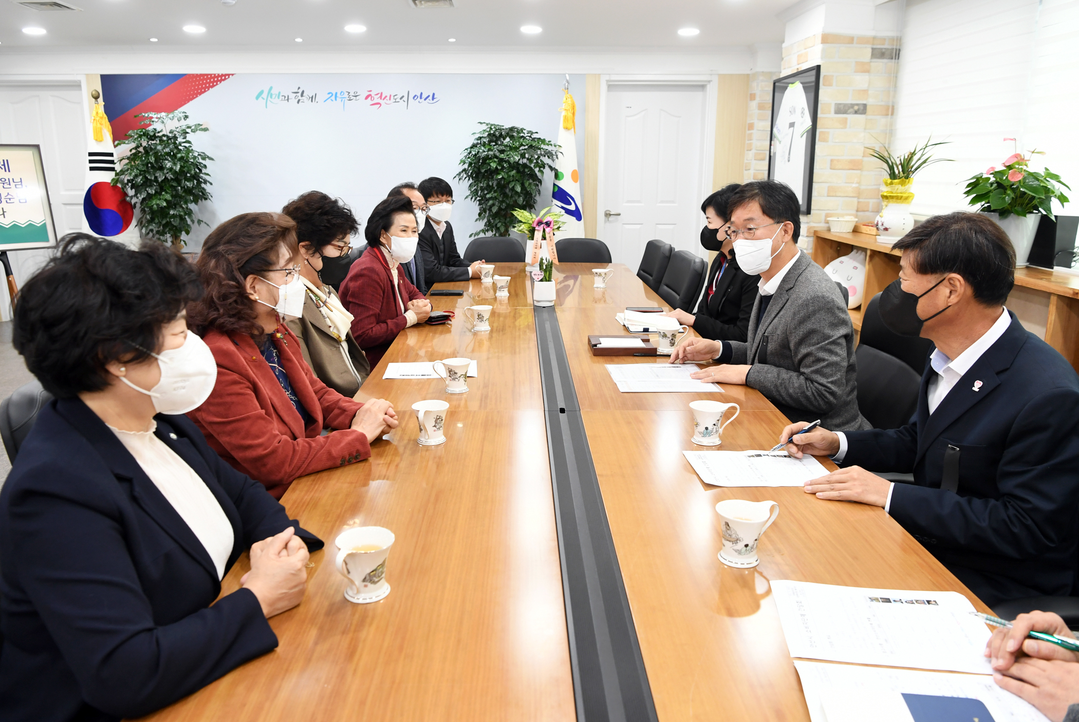 이민근 안산시장, 소비자단체협의회와 간담회…소비자 보호·물가안정 동참 논의