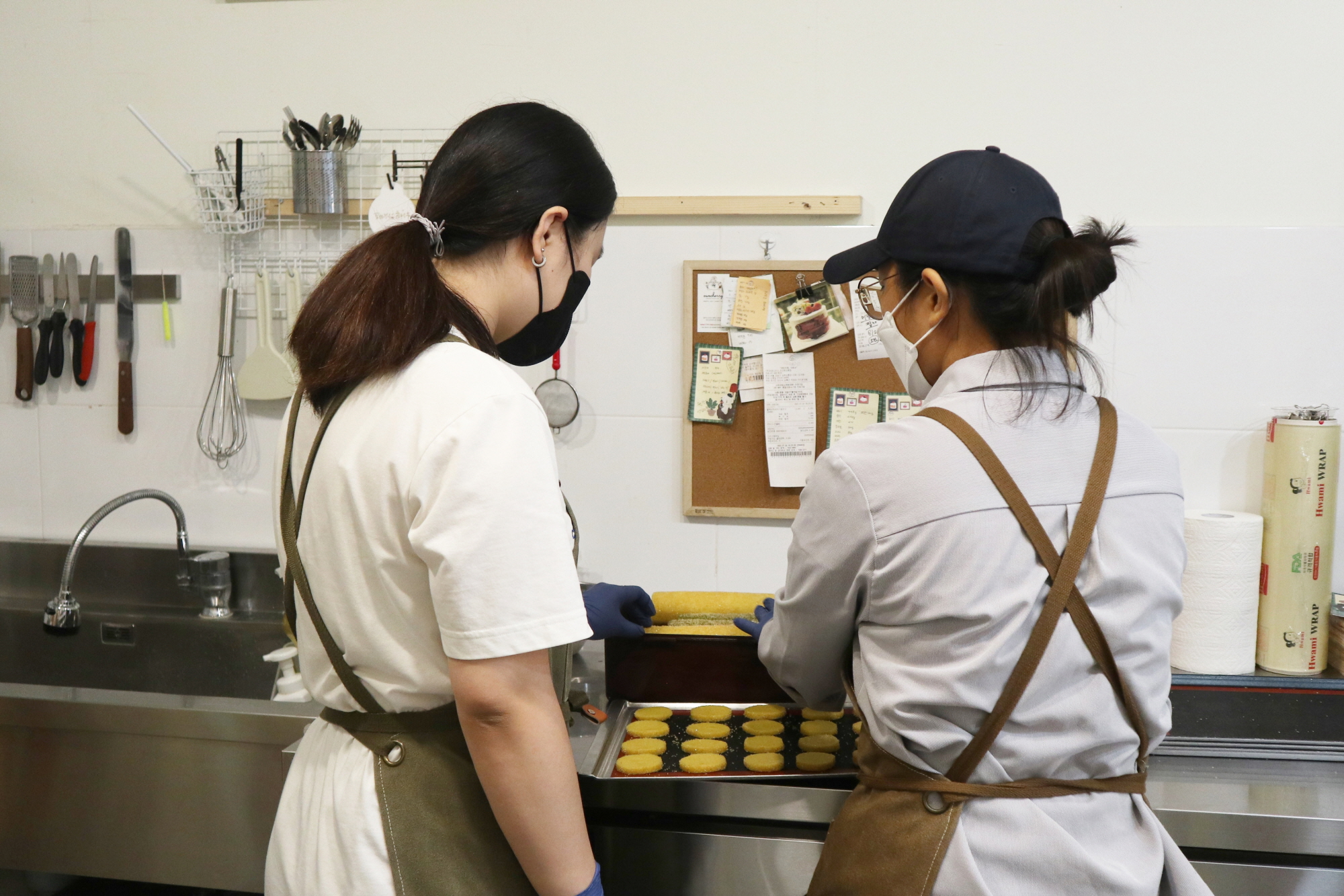 안산시 글로벌청소년센터, 신안코아 청년몰과 이주배경 청소년 진로역량강화 인턴십 프로그램 운영