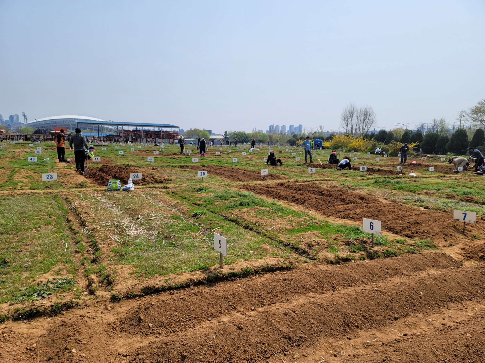 안산시, 도심 속 가족과 함께하는 주말농장 개장