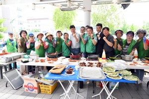 안산시 본오1동 새마을회, 이웃돕기 기금 마련 바자회 개최