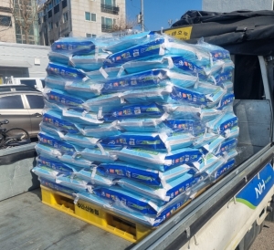 광덕약국, 안산시 월피동에 사랑의 쌀 100포 기탁