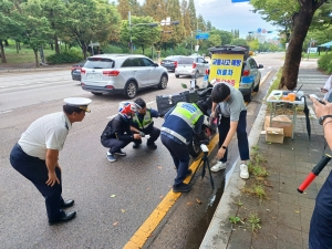“이륜차 소음 멈춰”안산시 상록구, 경찰과 합동 특별 단속 벌여