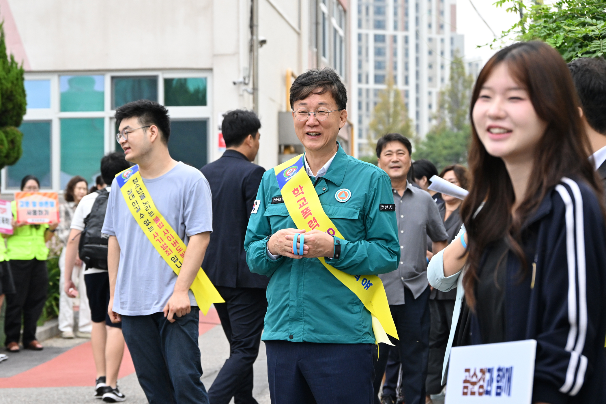 이민근 안산시장, 원곡중 청소년 도박 NO! 근절 캠페인 전개