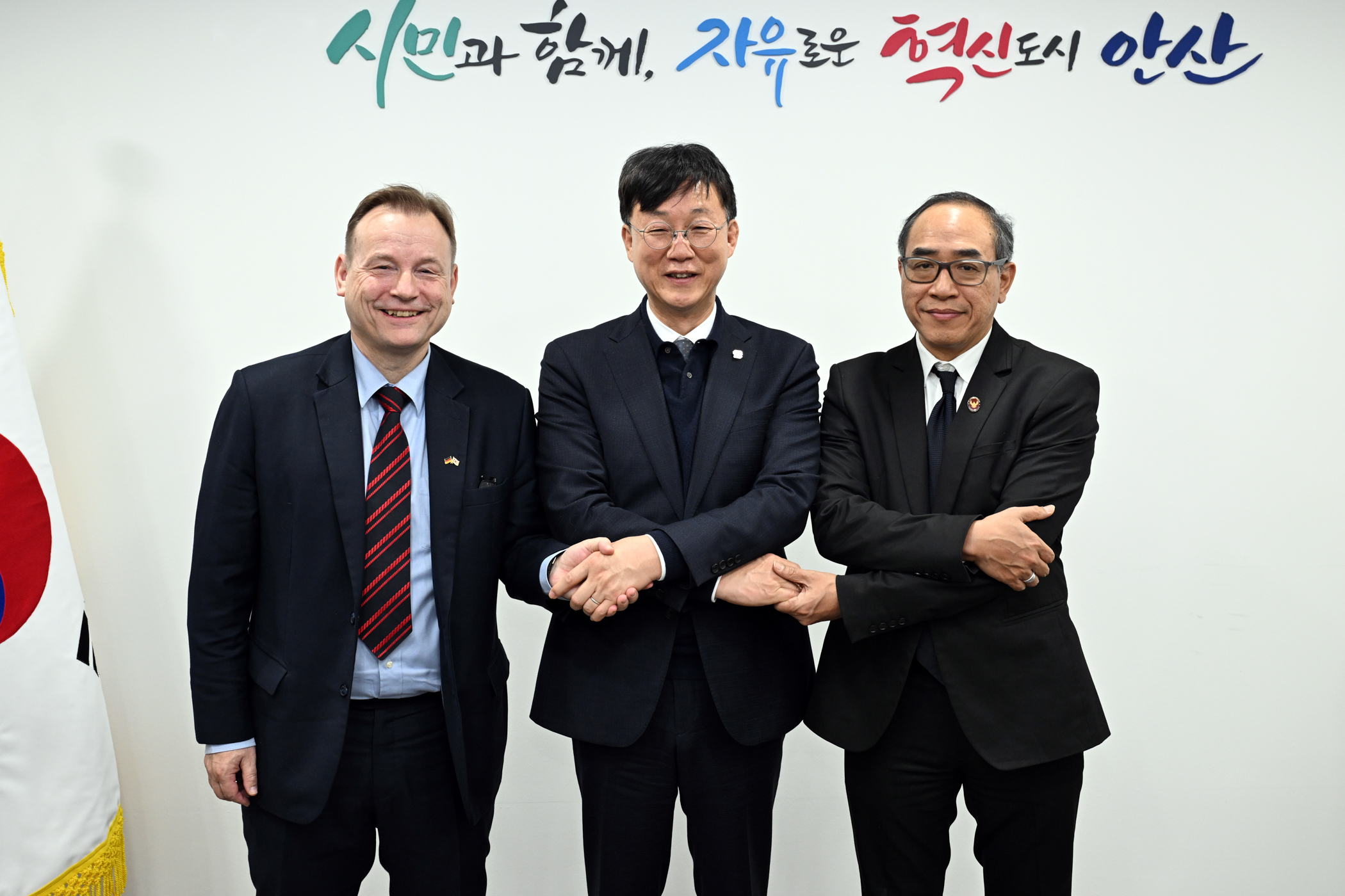 안산시, ASV 실행 단계 돌입… 외국 대사·기업 세일즈 행정 박차