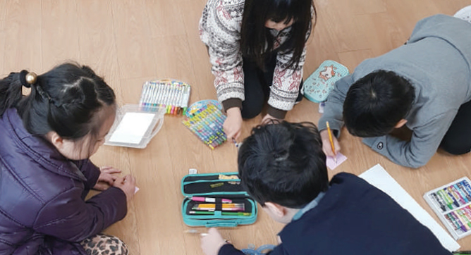 “이제 안심하고 학교에 보낼 수 있어요, 준비가 됐거든요”