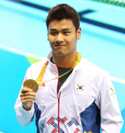 이인국 선수, 남자 접영 S14 100m‘세계신기록’