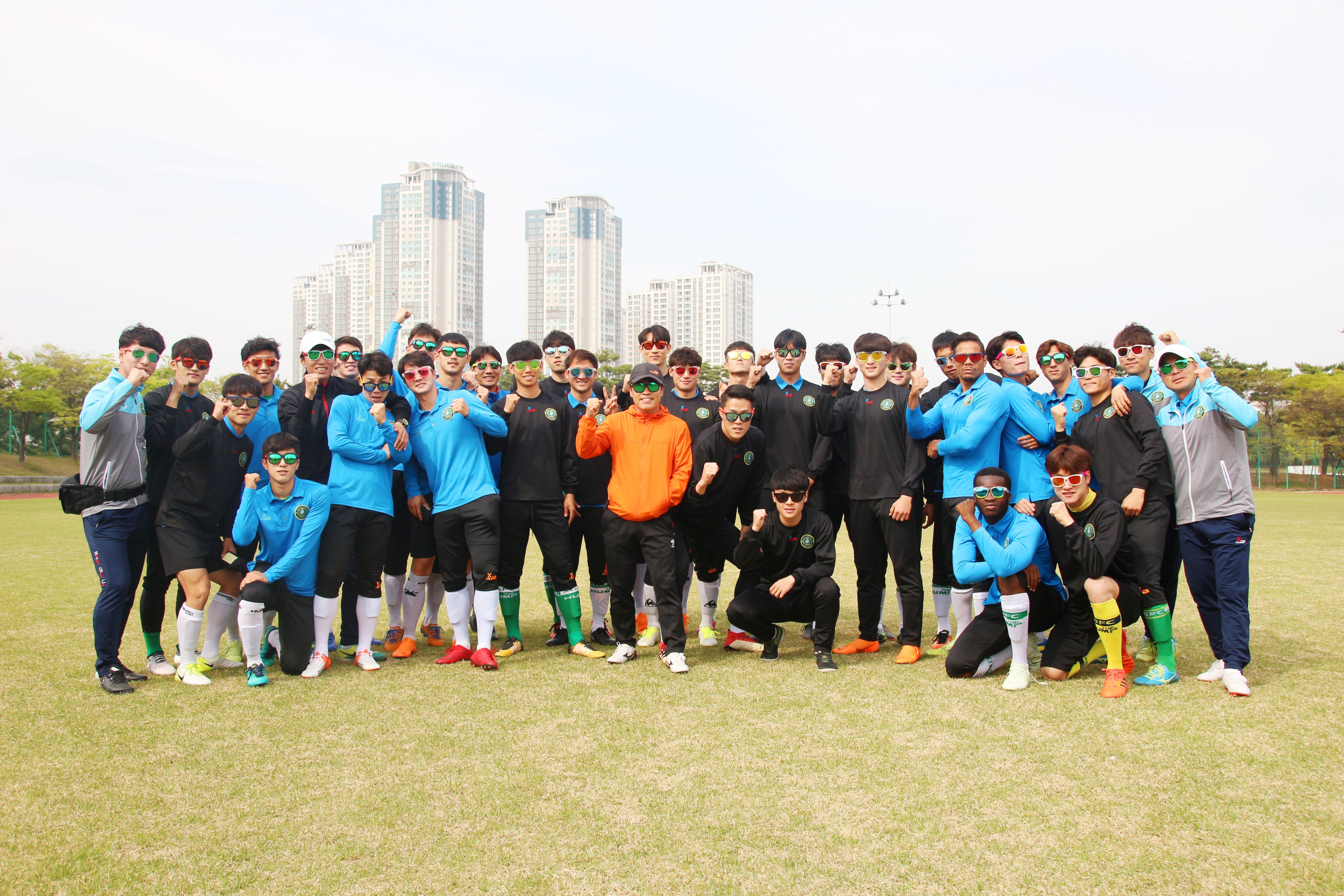 아이웨어 전문기업 ‘켄블락 선글라스’, 안산 선수단 후원