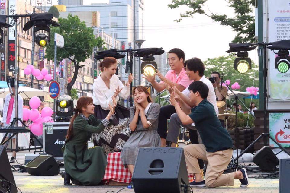 2018년 하반기 최고의 기대작! 극단 걸판의 신작 뮤지컬 <헬렌 그리고 나>가 찾아온다!