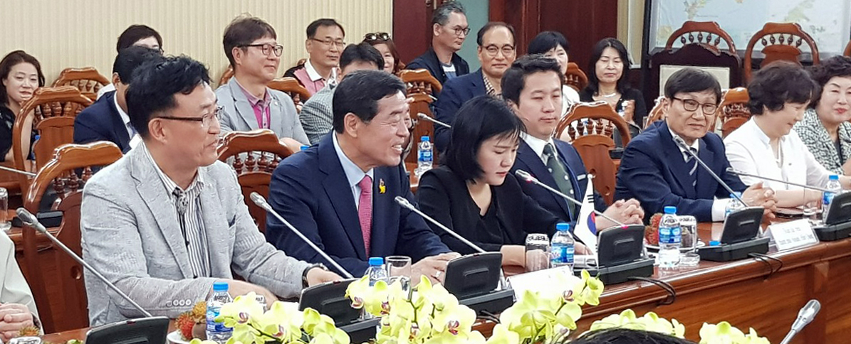 윤화섭 안산시장, 베트남과 경제교류협력 논의