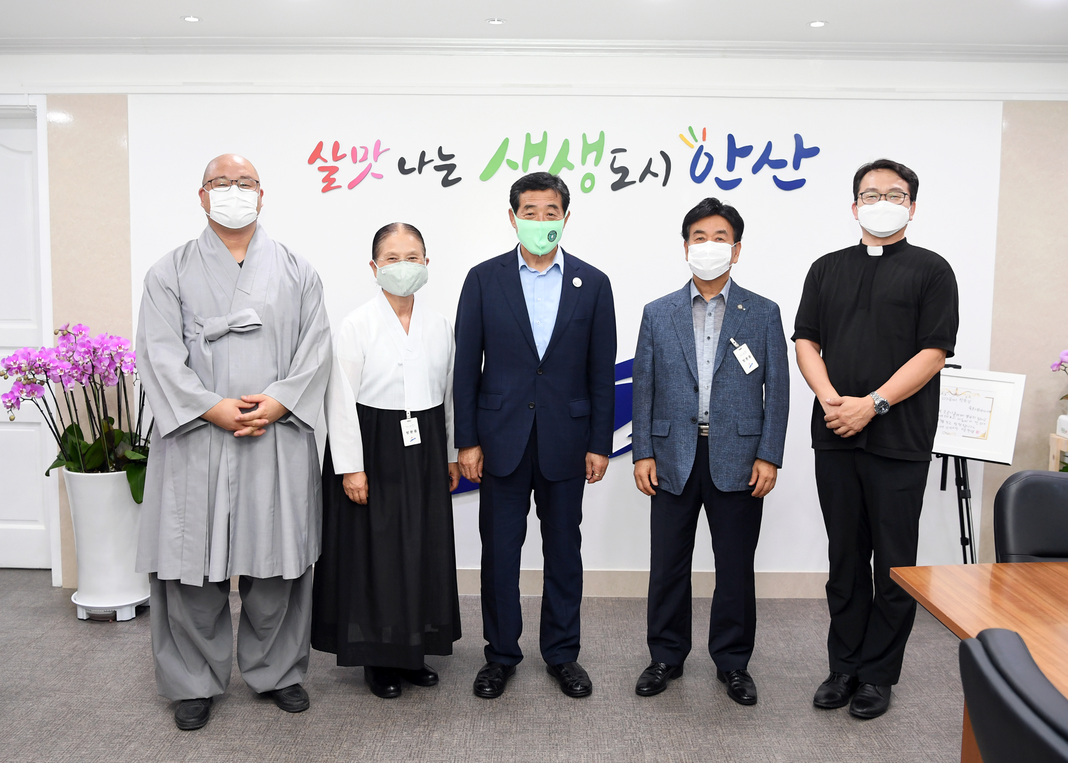 윤화섭 시장 “관내 종교시설 코로나19 확산 거점 되지 않도록 철저한 방역수칙 준수”