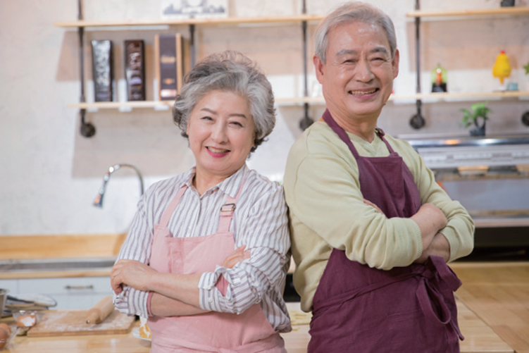 지금은 혼밥, 혼술 시대! 1인 가구 증가로 커져가는 가정식 시장