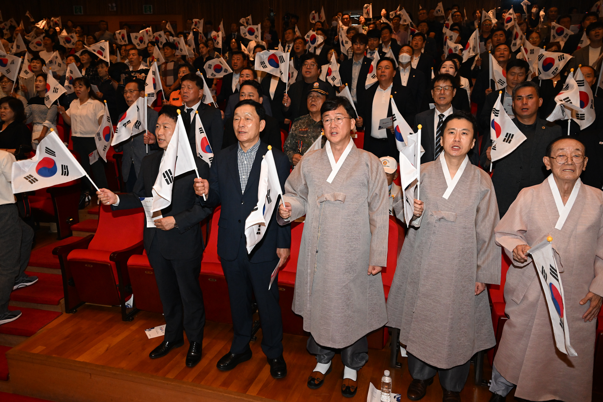 안산시, 제78주년 광복절 경축 행사… 시민과 나라 사랑 정신 되새겨