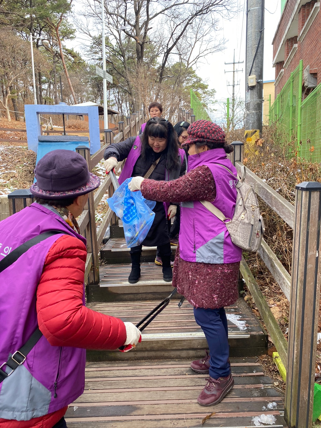 안산시 반월동, 반달공원 주변 환경정비활동 