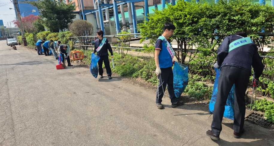 안산시, 환경정화 청정챌린지… 민·관·산 합동 깨끗한 산단 만들기