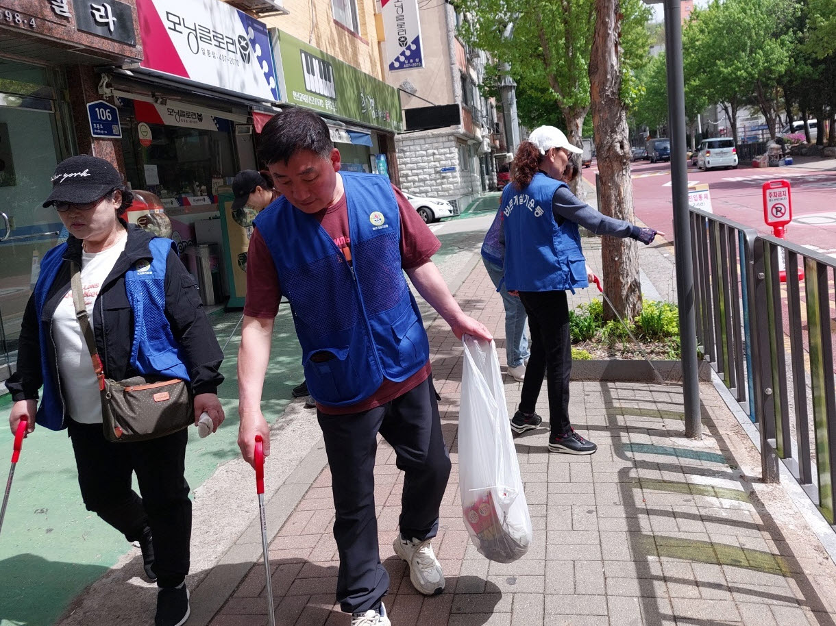 안산시 일동, 안산국제거리극축제 손님맞이 우리동네 대청소