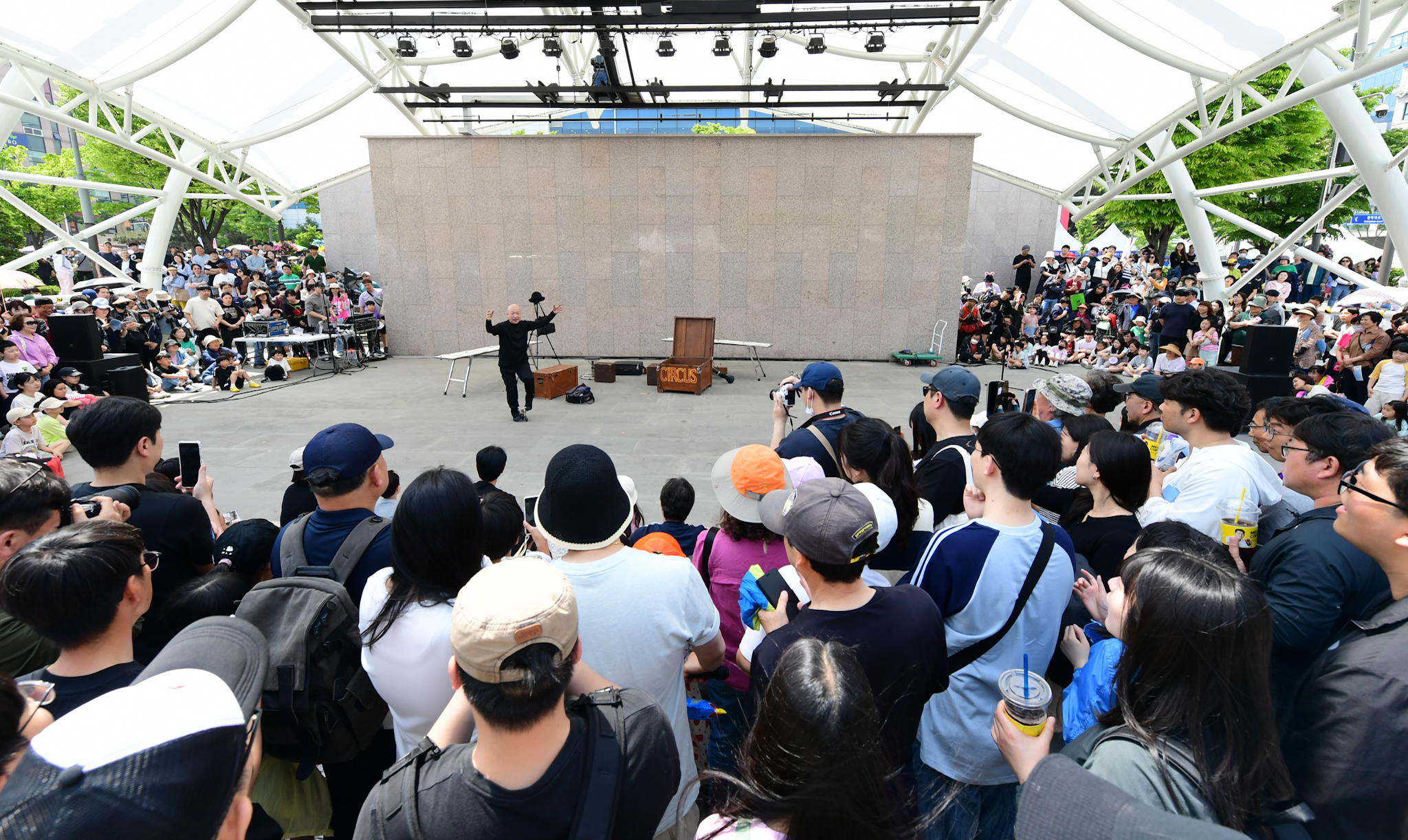 남녀노소 장애·국적 불문… 모두에게 열린 안산국제거리극축제