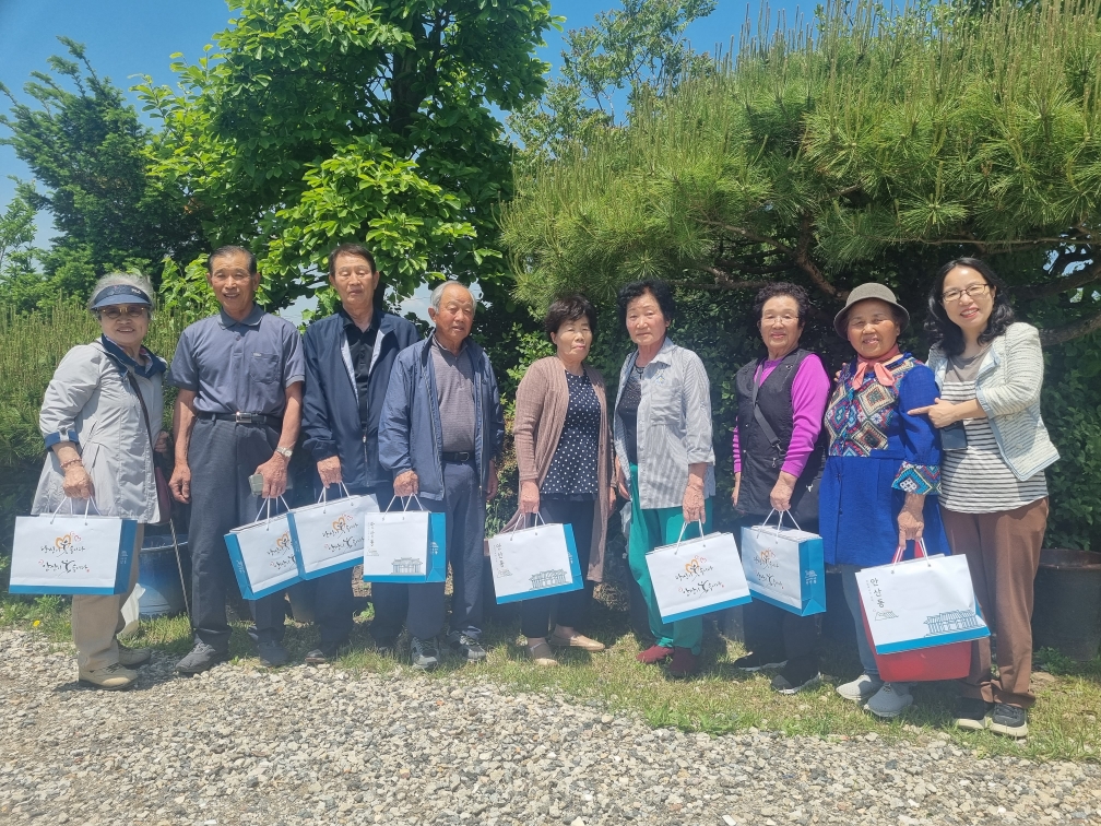 안산시 안산동, 경로당 어르신들과 정담의 시간 가져