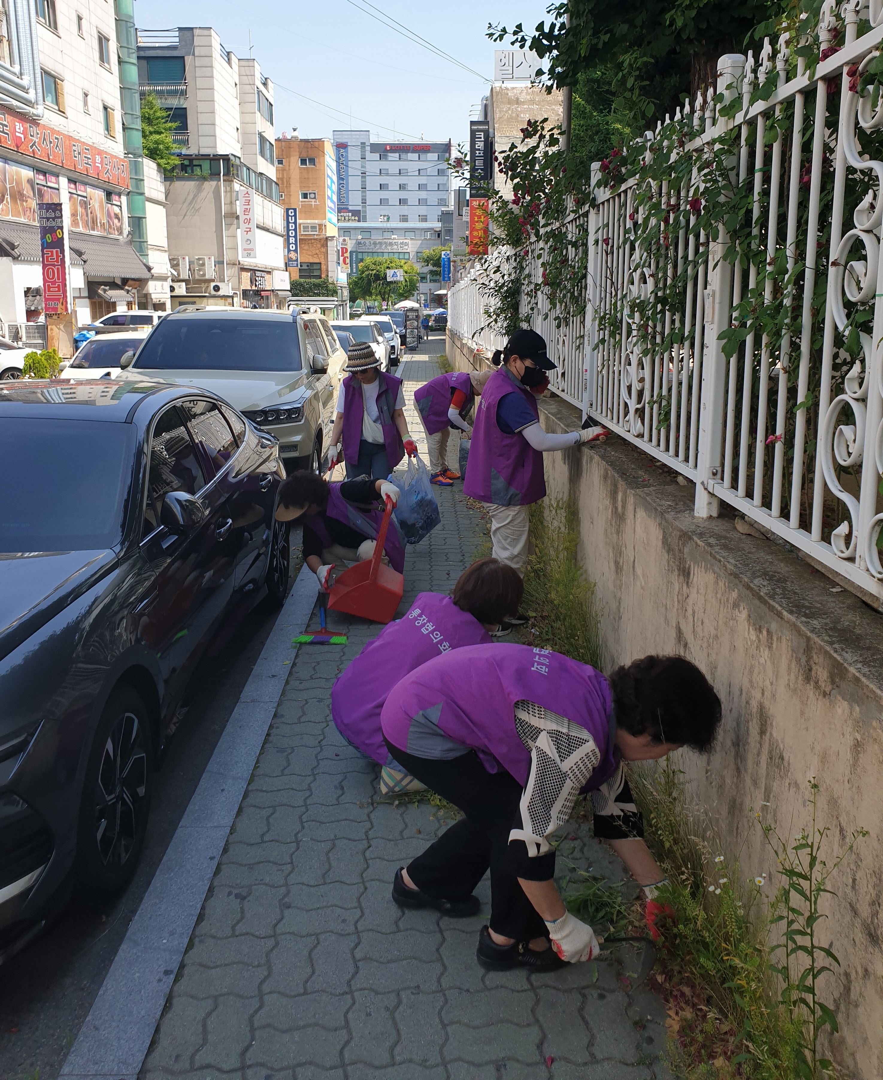 안산시 본오3동 통장협의회, 환경정화활동으로 구슬땀 흘려