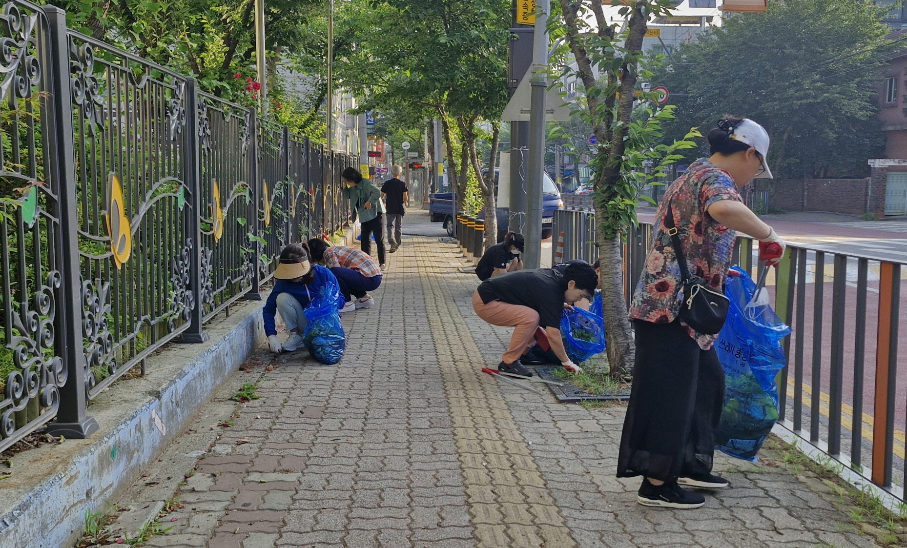 안산시 부곡동 통장협의회, 환경정화‘쓰(레기)담(기)운동’진행