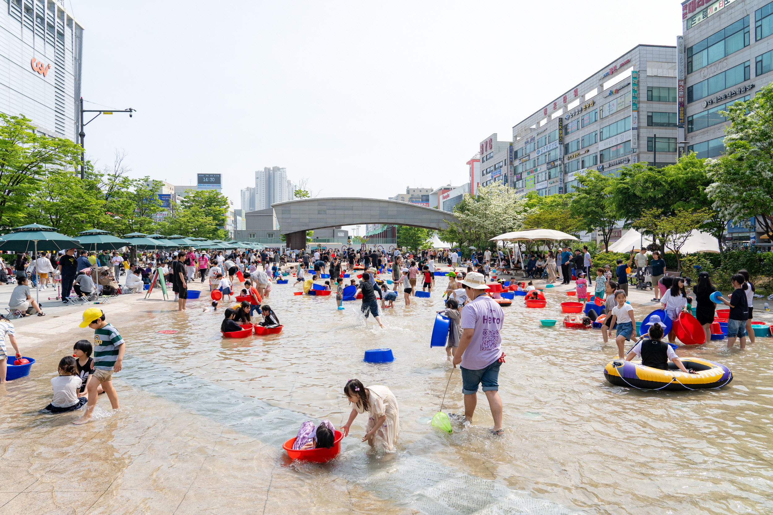 주말엔 안산문화광장에서 즐기자‘첨벙! 첨벙! 물놀이터’운영