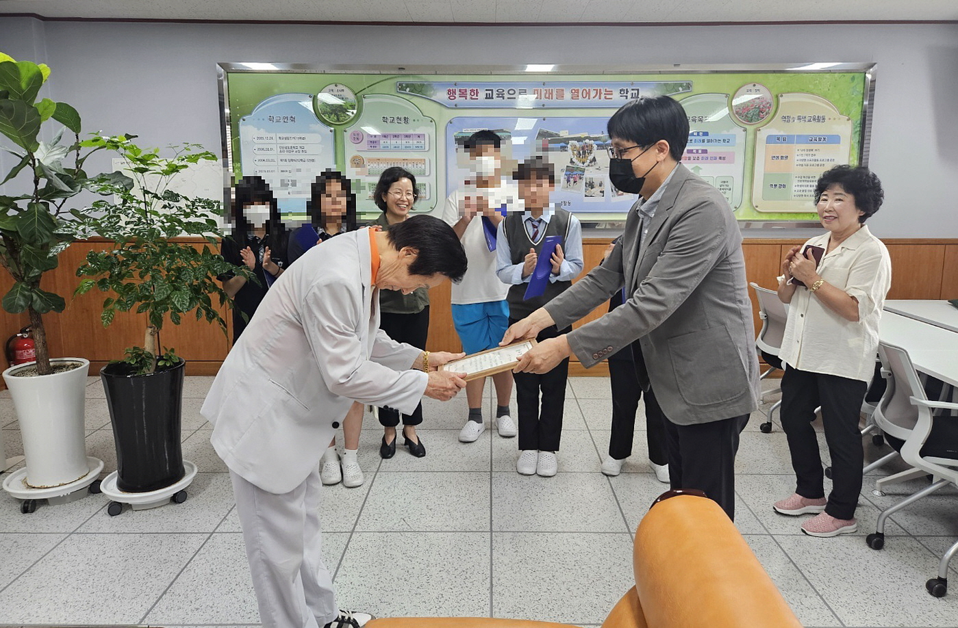 안산시 일동, 대중이발관 전정수 이발사의 나눔 실천