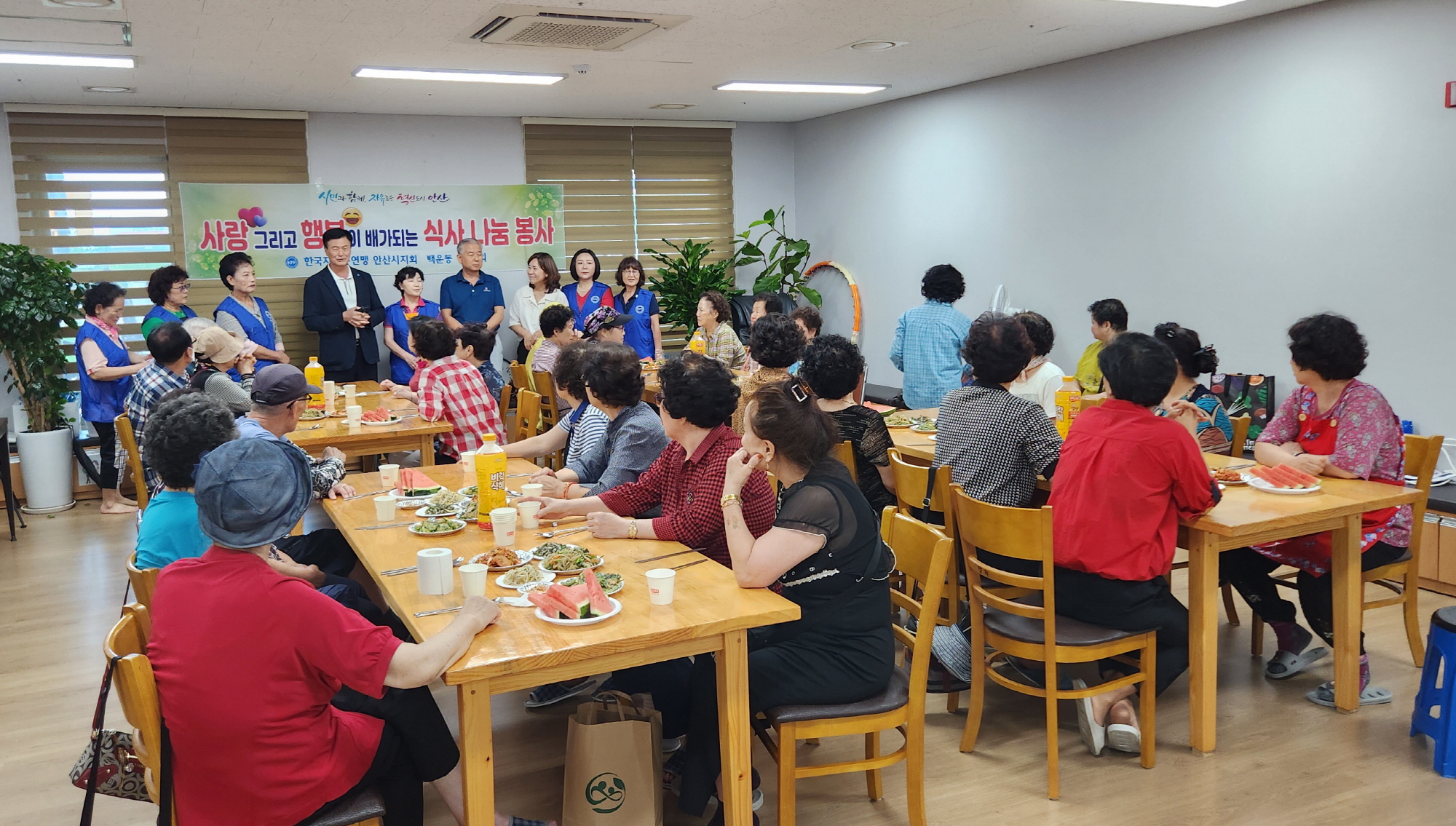 한국자유총연맹 백운동 분회, 따뜻한 점심으로 어르신 건강 돌봄 실천