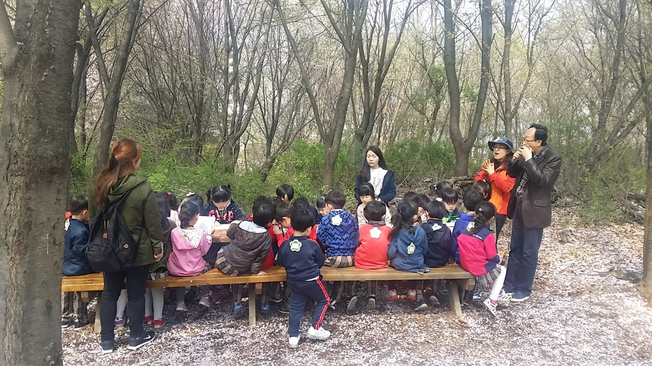 성포동‘자연과 나눔’봉사단체 노적봉 숲속학교 운영